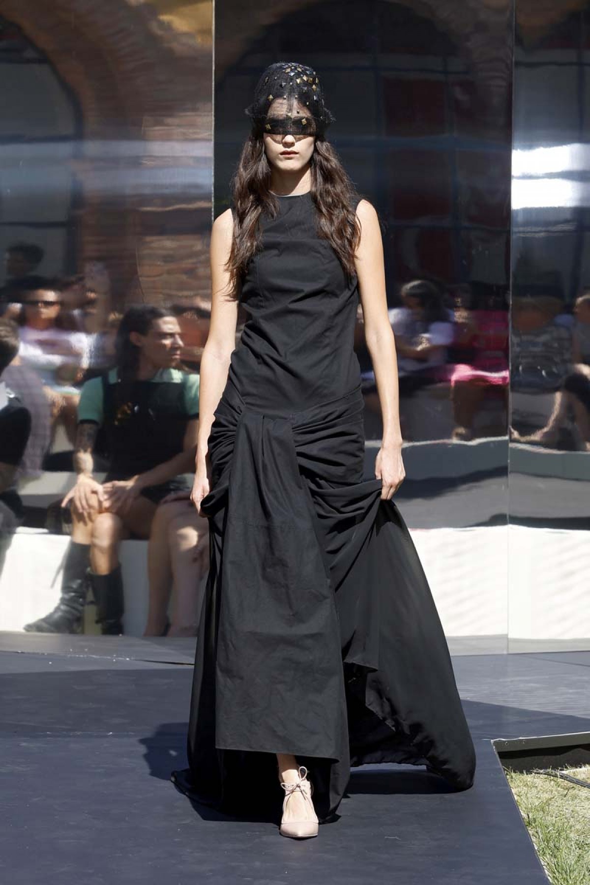 IRENE ROLDAN x MBFW Madrid / EGO . Carmen Duran 2