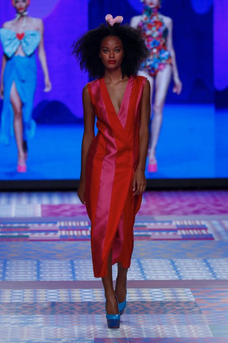 MAGATTE DIOP & LUCIA PONS walking for AGATHA RUIZ DE LA PRADA . Carmen Duran.