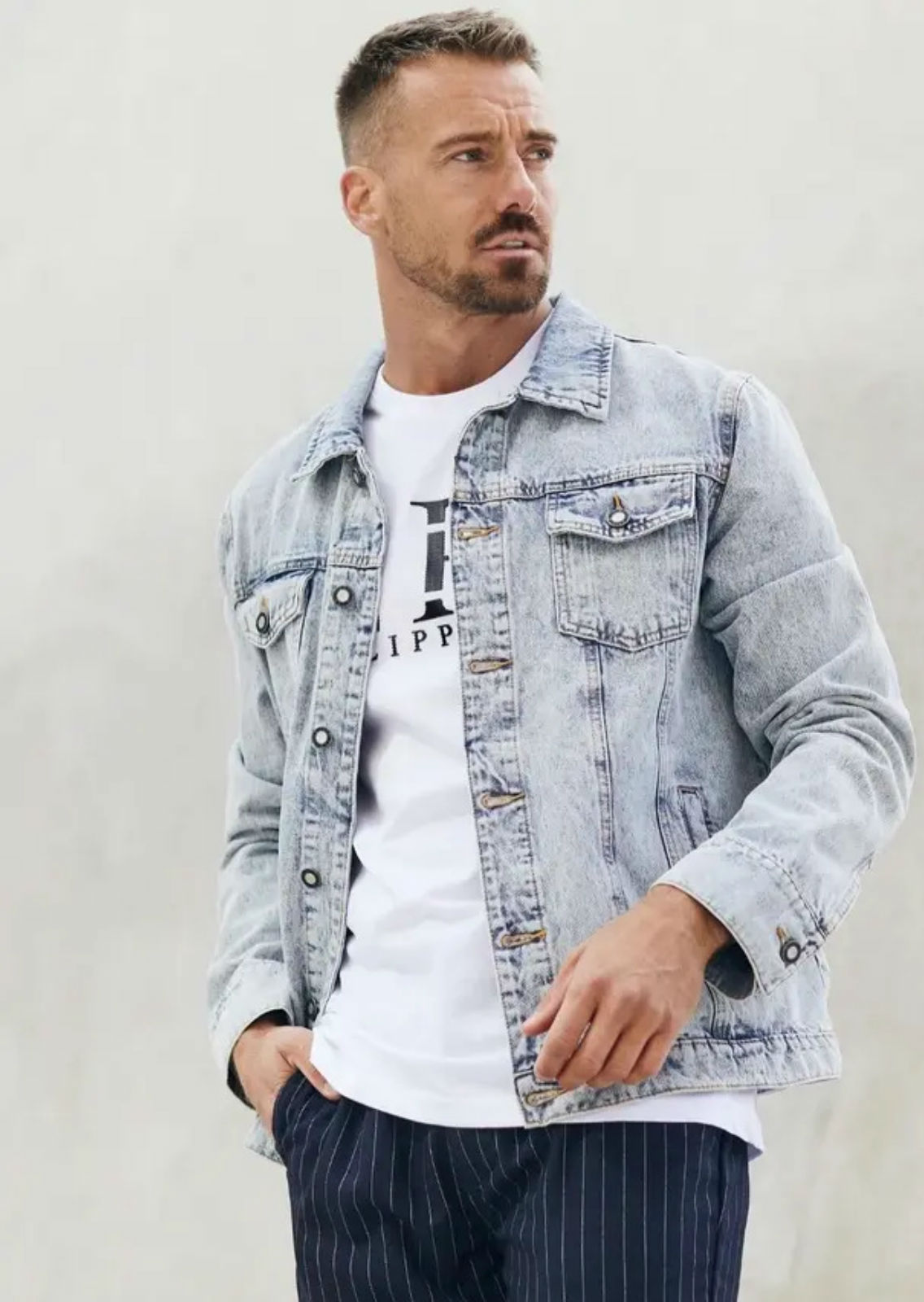 ALEXANDER VAN SWOL. Carmen Duran Model Agency.