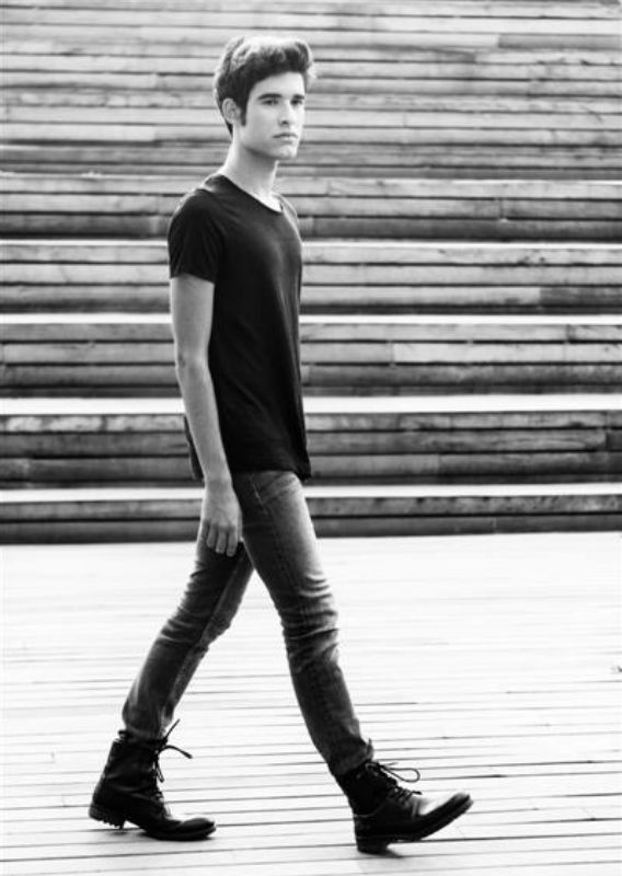 ALEXANDRE CUBILLOS. Carmen Duran Model Agency.