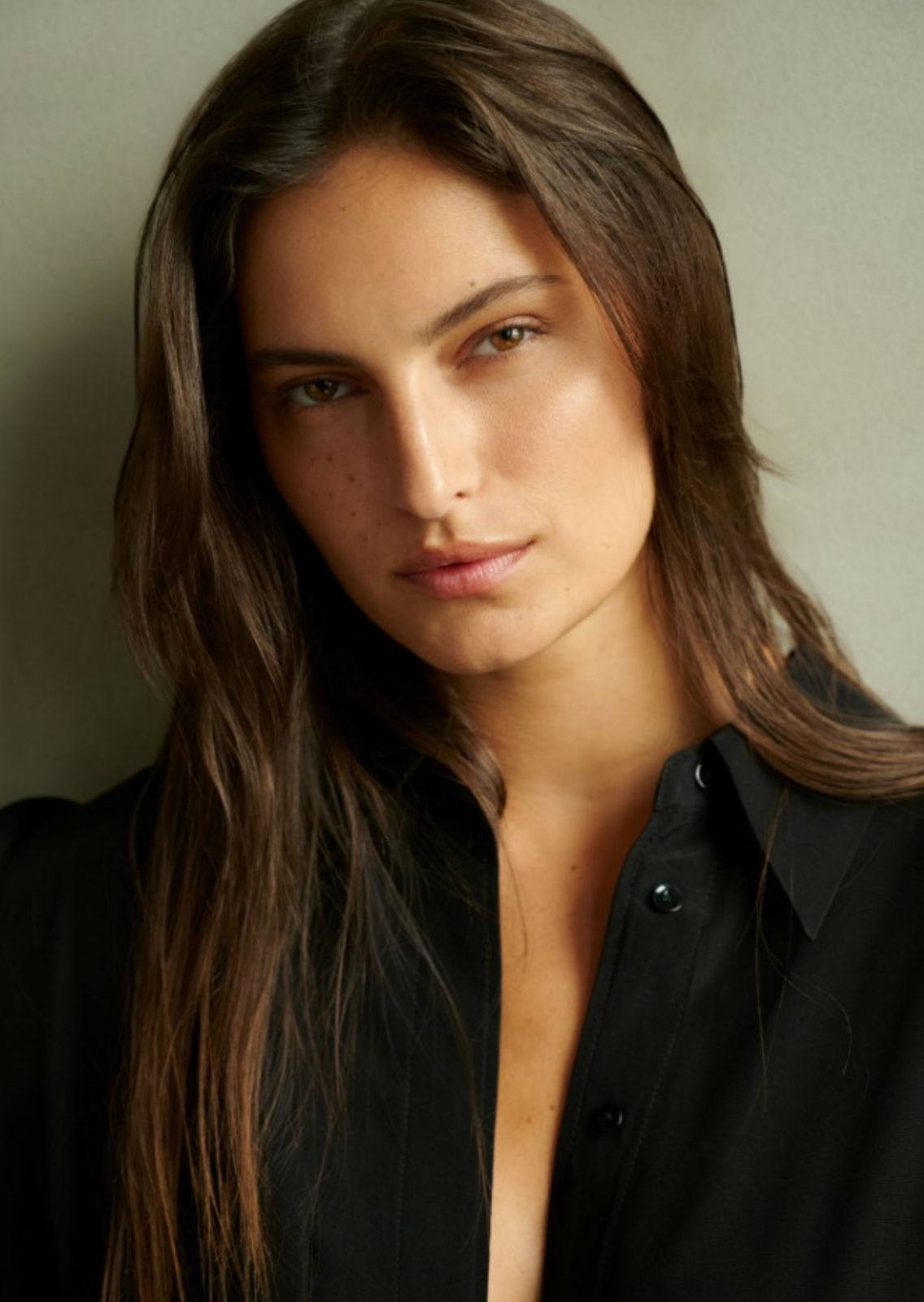 ANNA R.. Carmen Duran Model Agency.