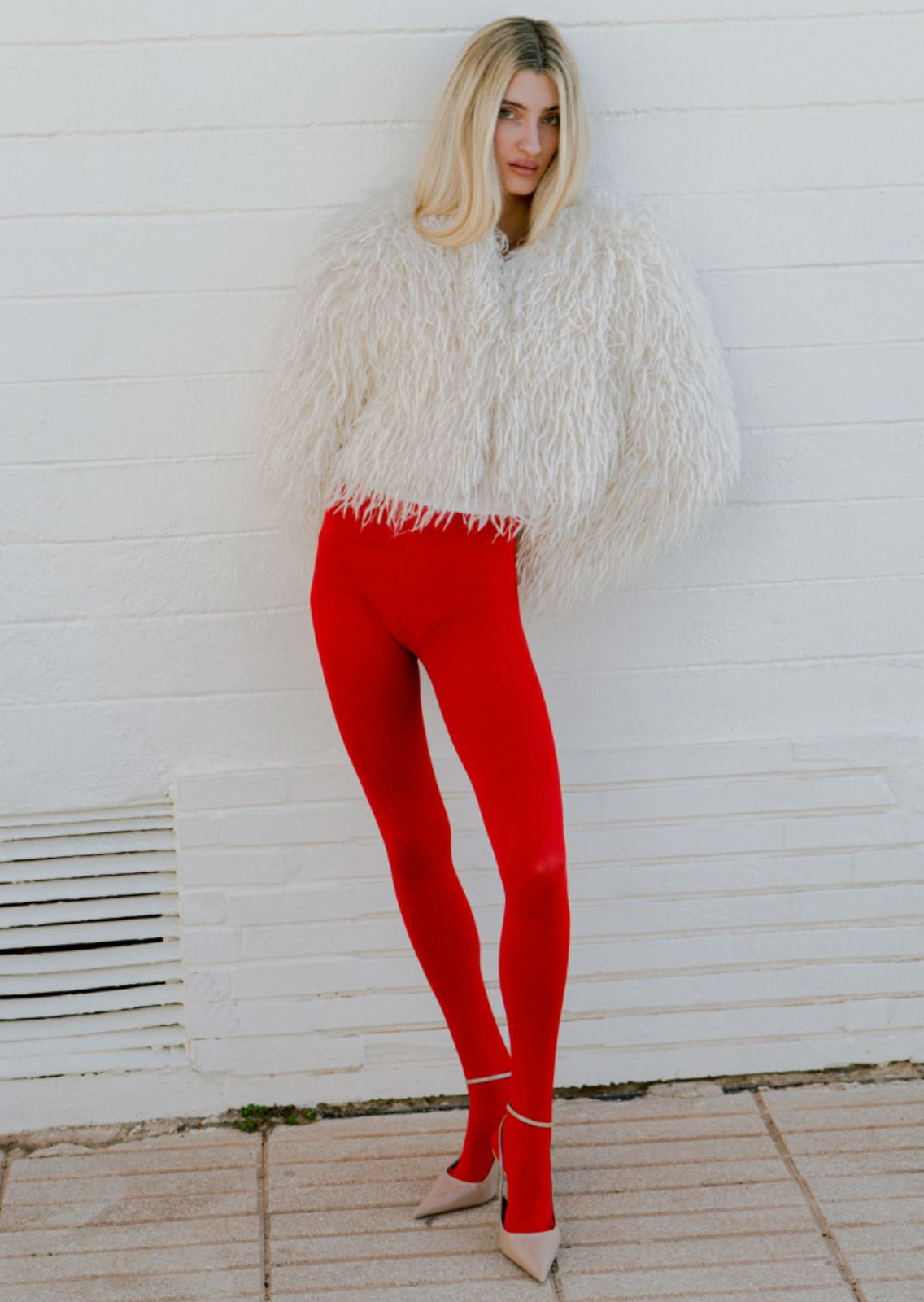 ANTONIA GREEN. Carmen Duran Model Agency.