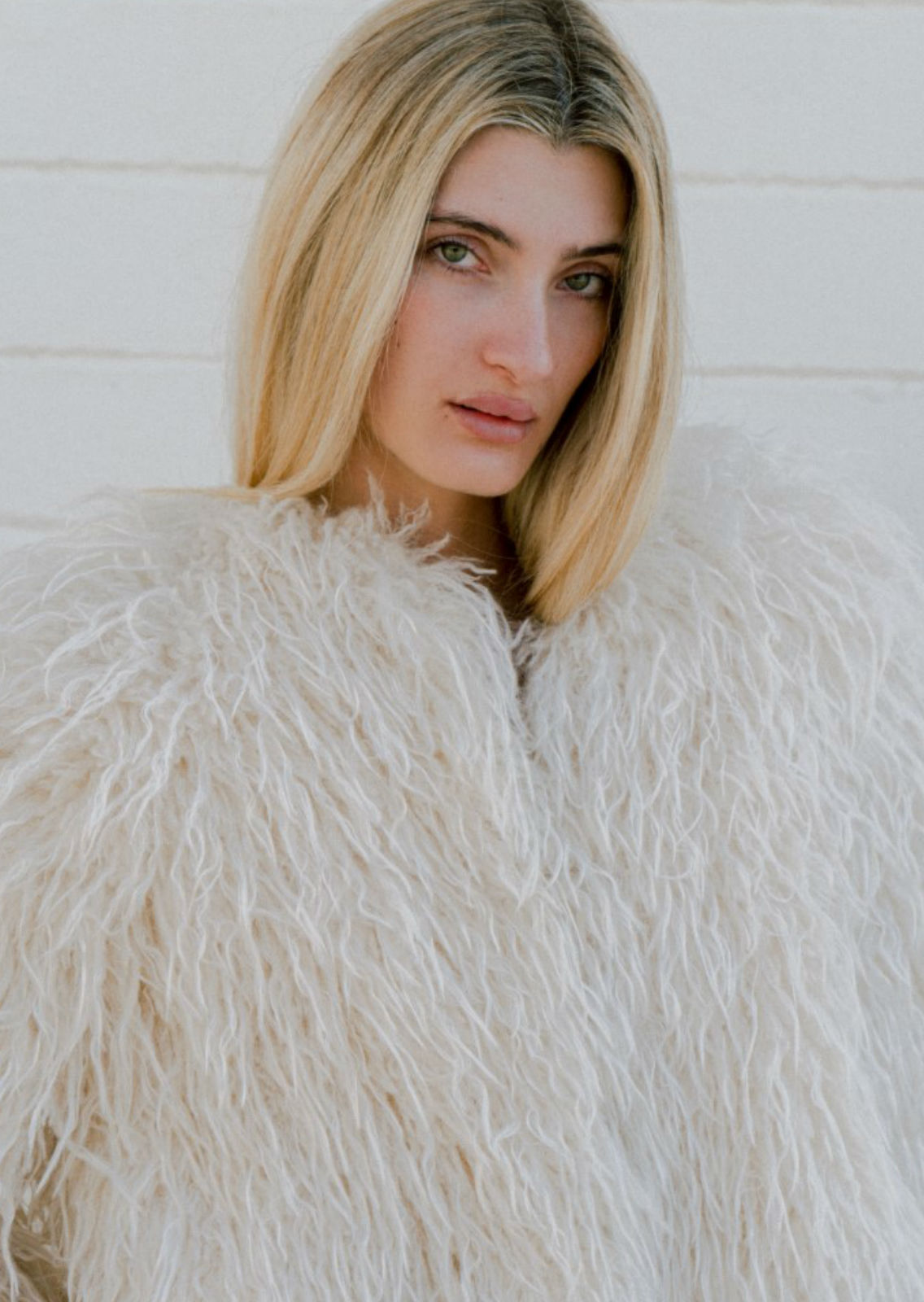 ANTONIA GREEN. Carmen Duran Model Agency.