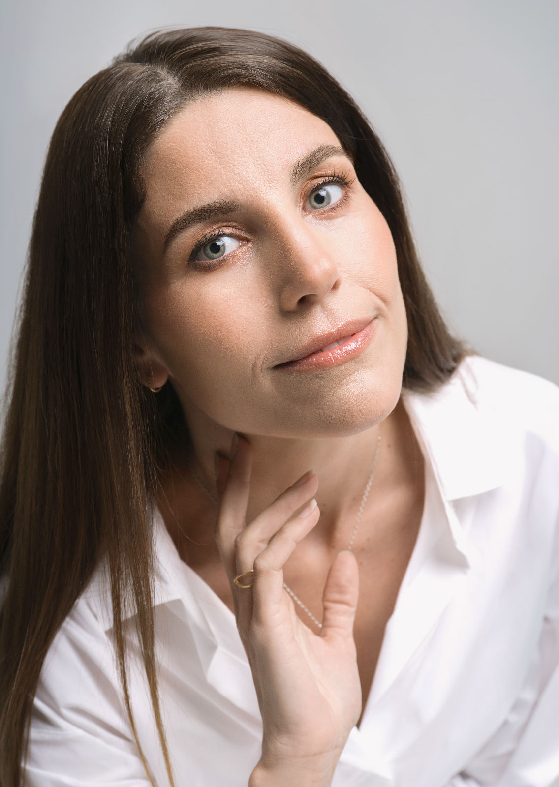 BARBARA MANT. Carmen Duran Model Agency.