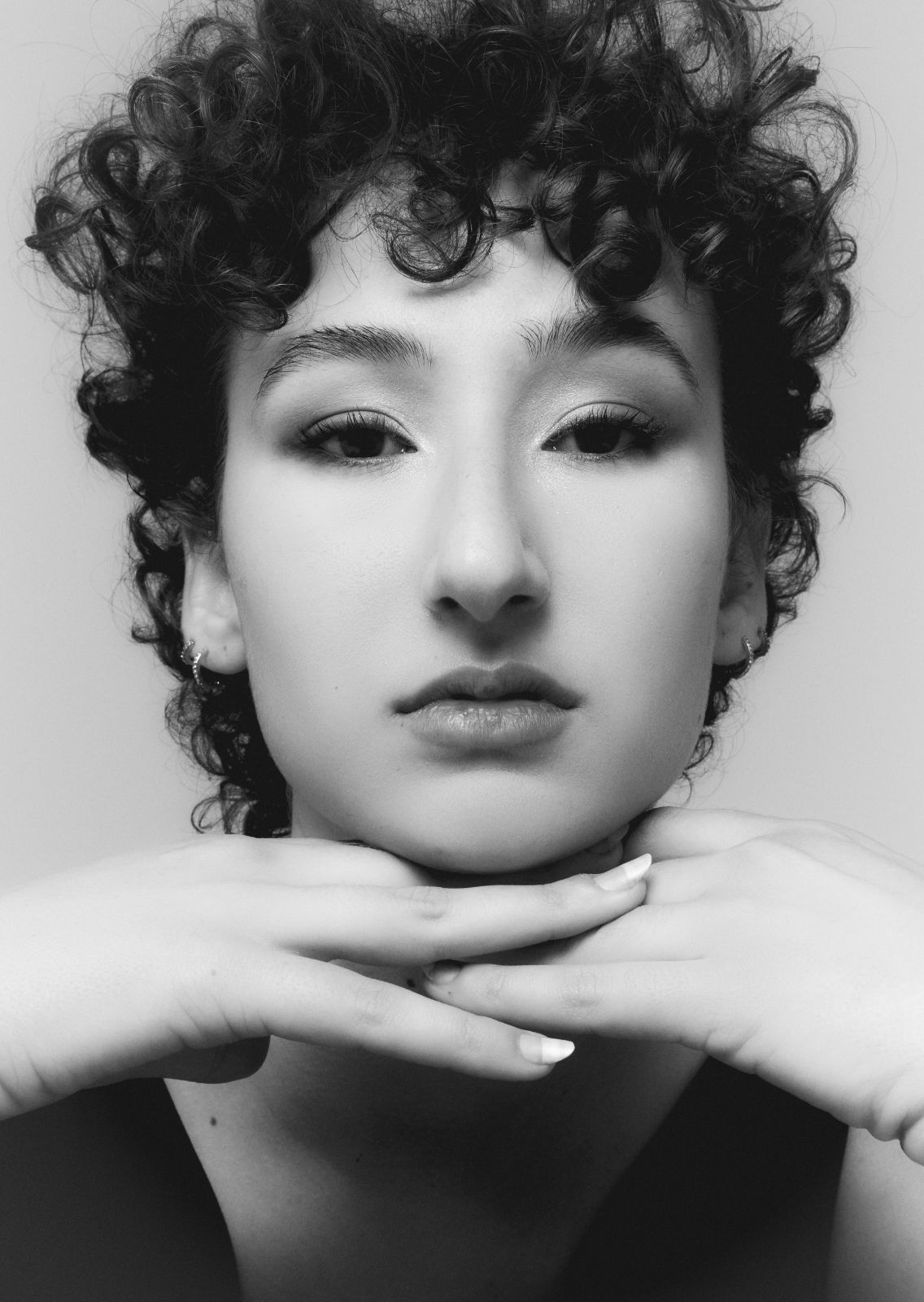 CLARA OCHS. Carmen Duran Model Agency.