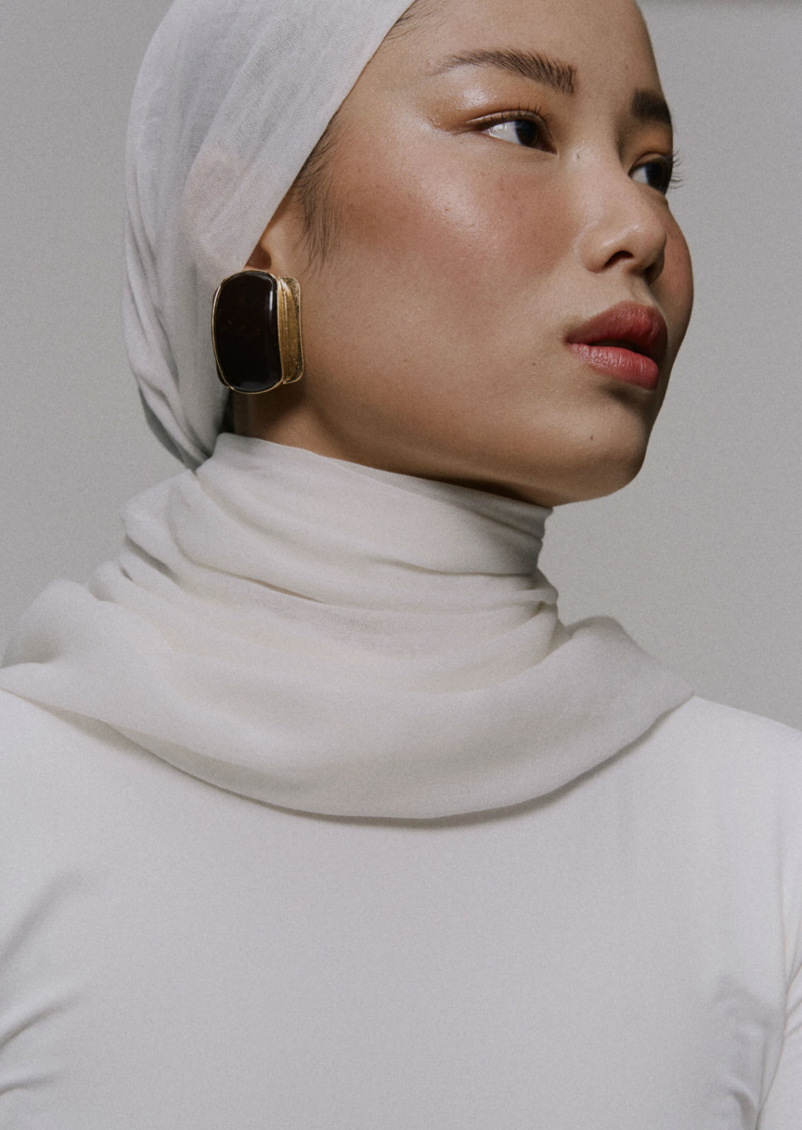 ELENA MEI. Carmen Duran Model Agency.