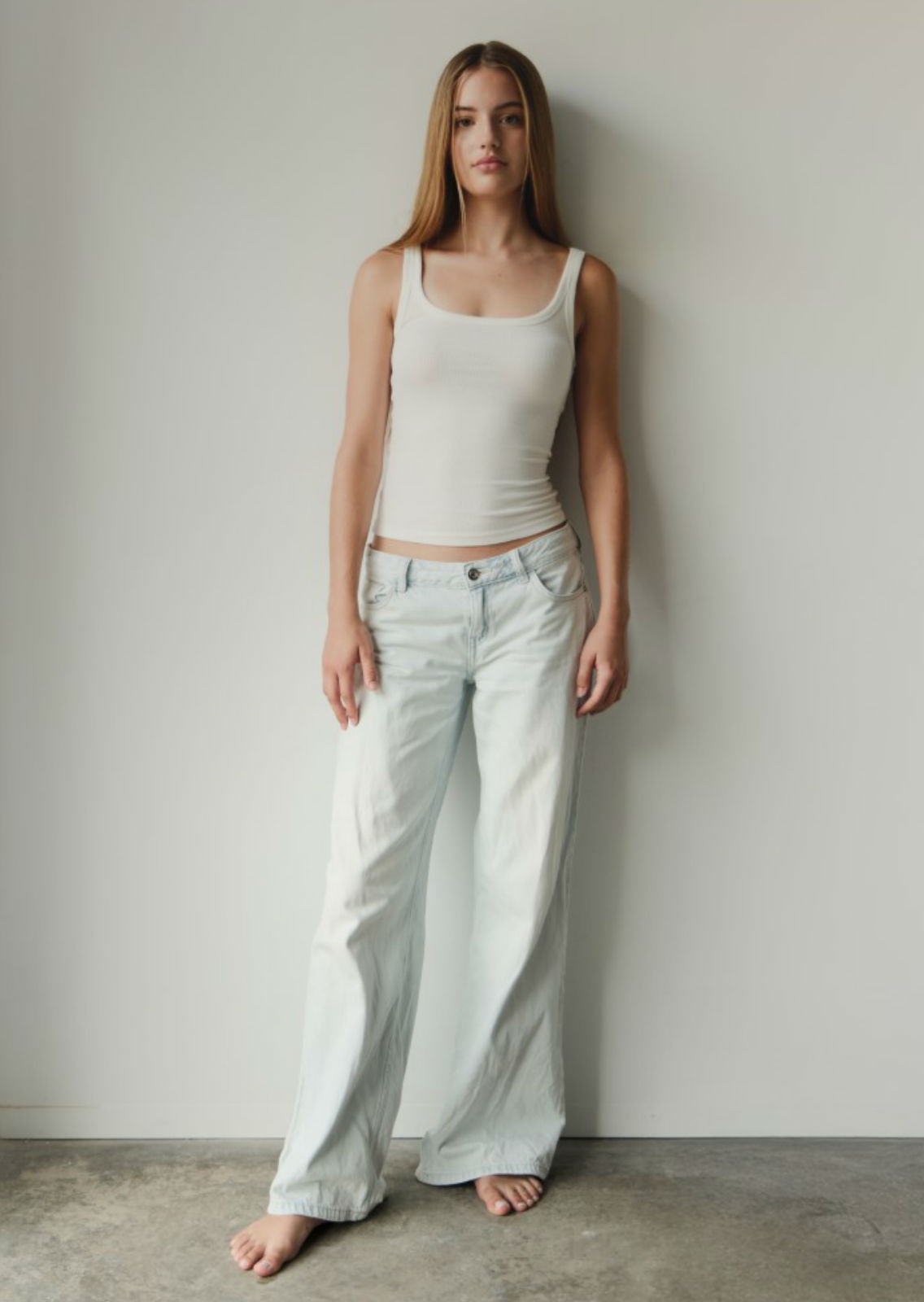 HANNAH DOUGALL. Carmen Duran Model Agency.