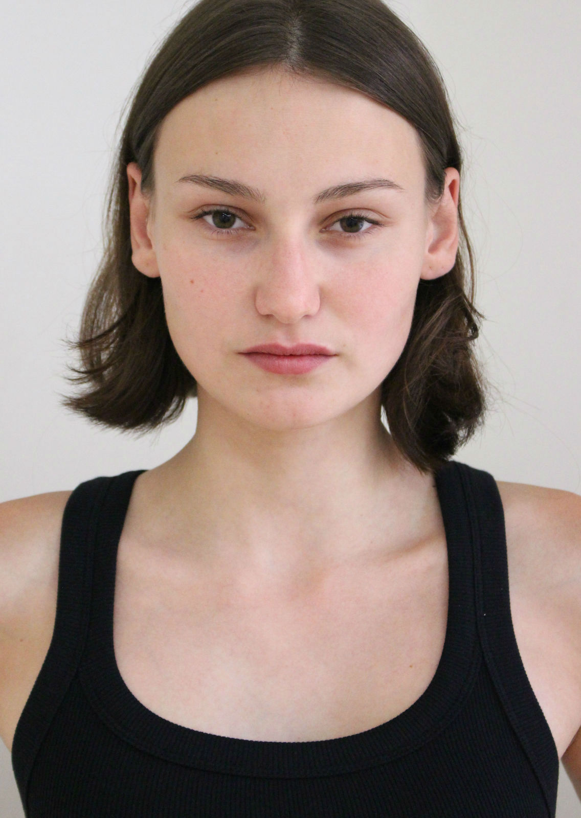 INES DOMENE. Carmen Duran Model Agency.