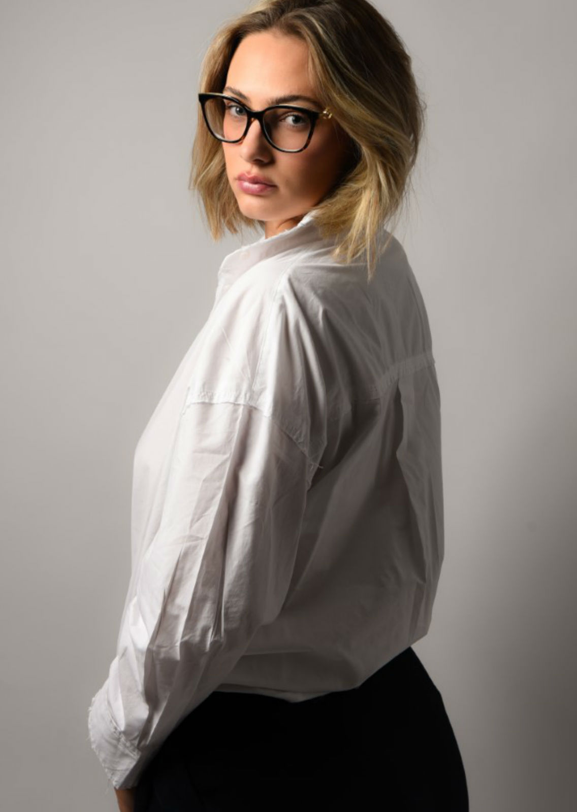 ISABEL ERN . Carmen Duran Model Agency.