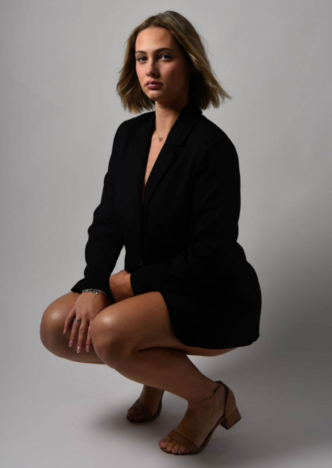 ISABEL ERN . Carmen Duran Model Agency.