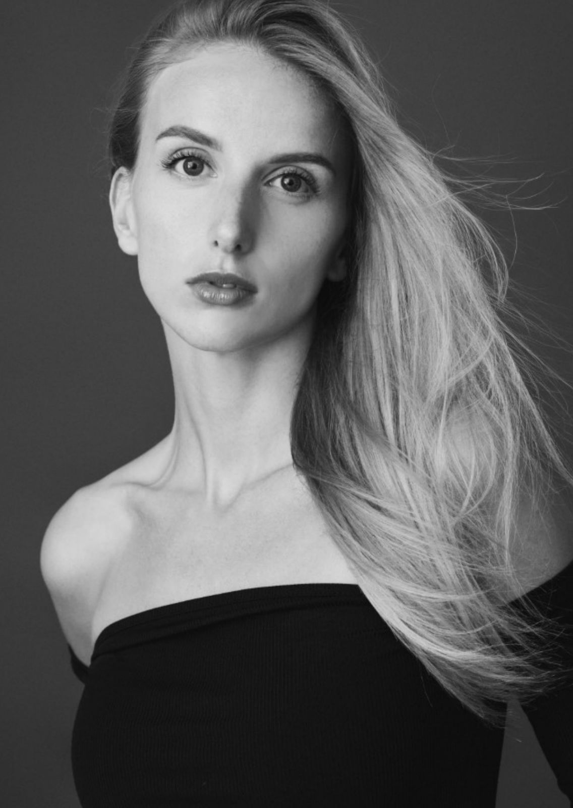 JAMILLA RAVENNA . Carmen Duran Model Agency.