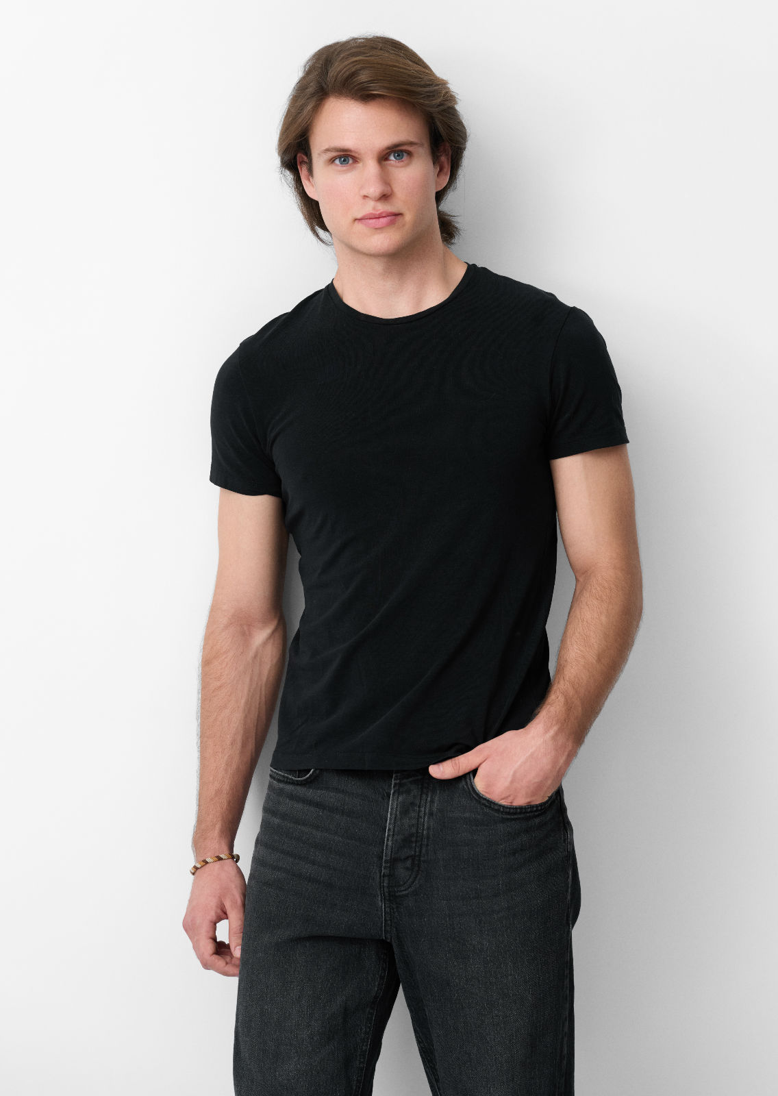 JAVIER OLMOS. Carmen Duran Model Agency.