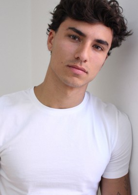 JORGE MOLINA. Carmen Duran Model Agency.
