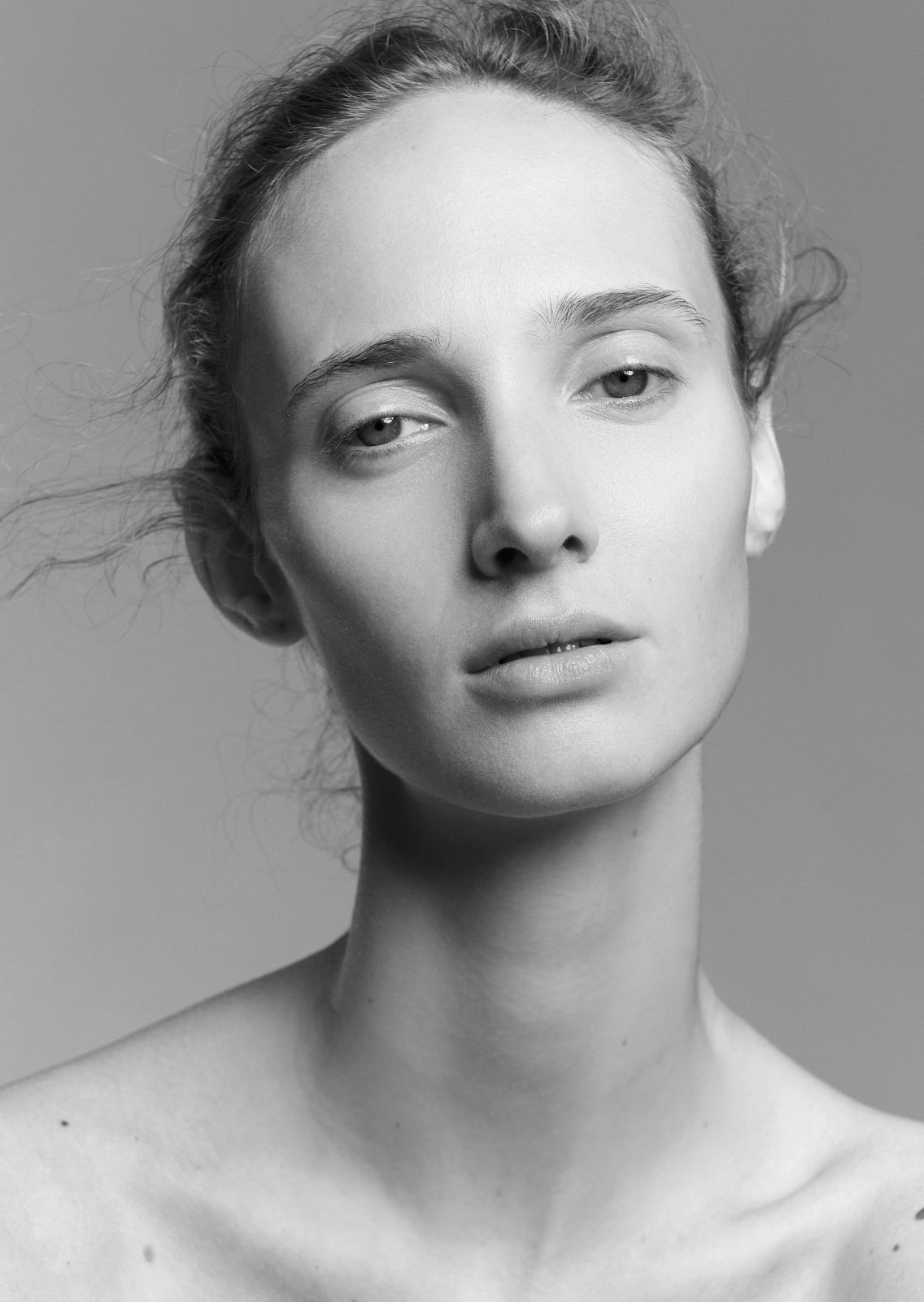 JULIE B.. Carmen Duran Model Agency.