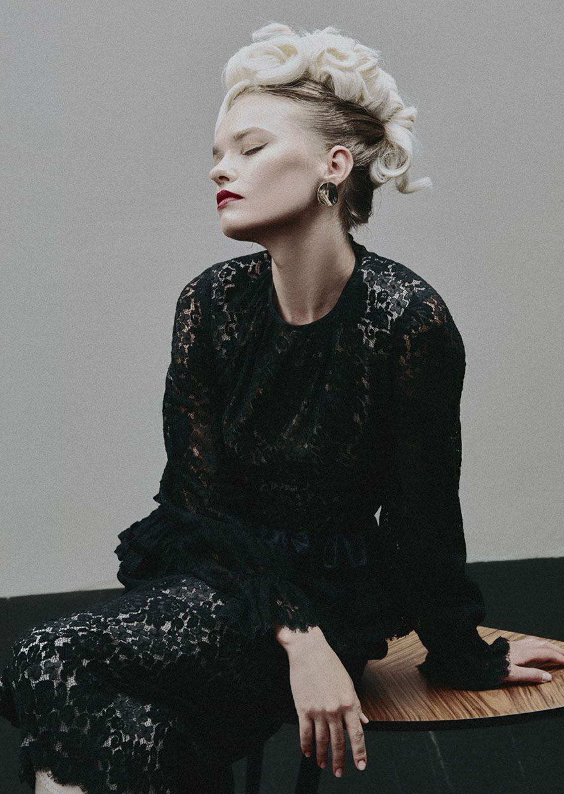 LIZA JEZHORA. Carmen Duran Model Agency.