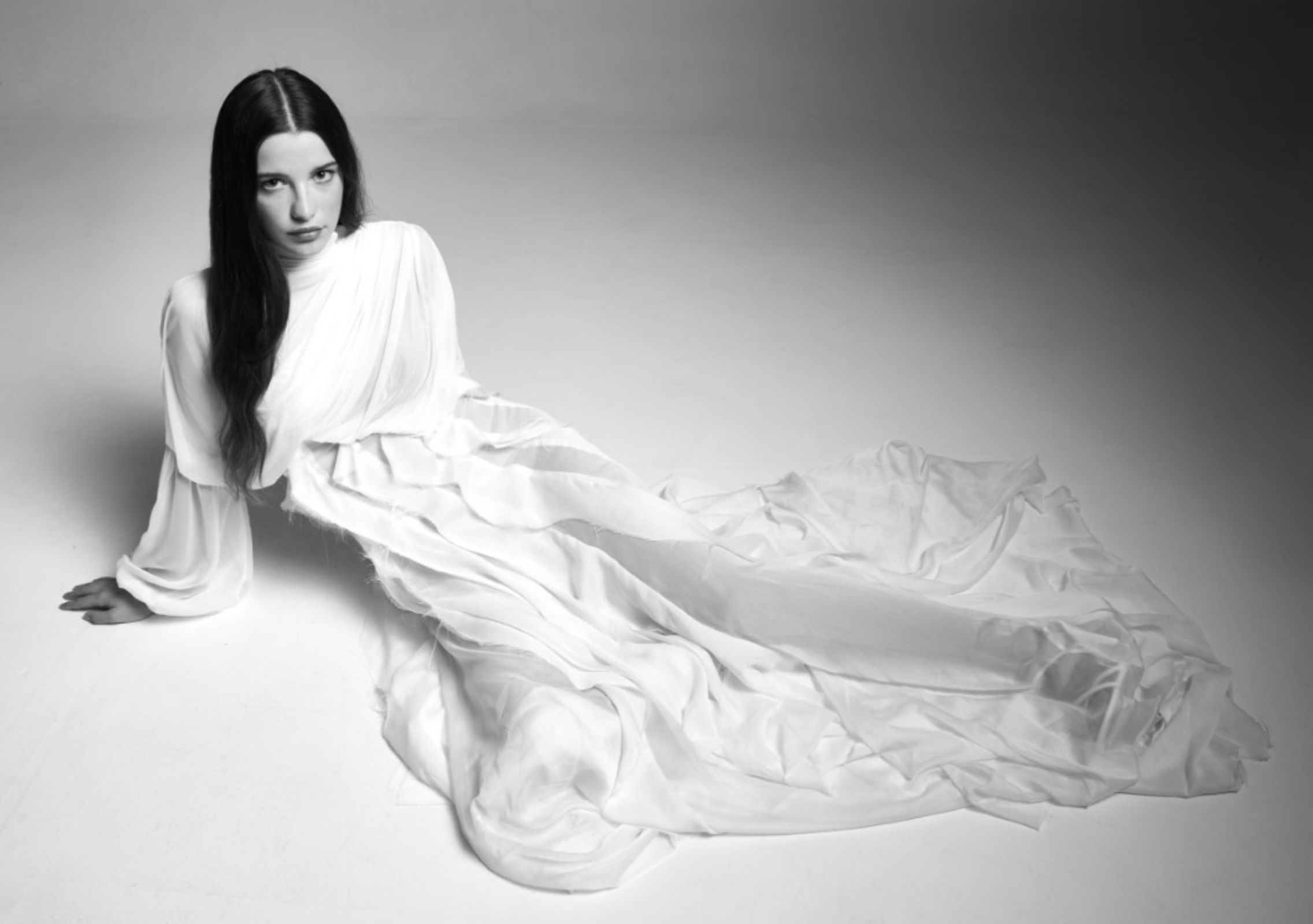 LUCIA VALERO. Carmen Duran Model Agency.