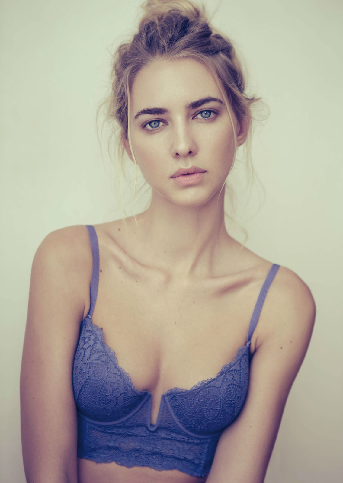 MARGOT MILANI . Carmen Duran Model Agency.