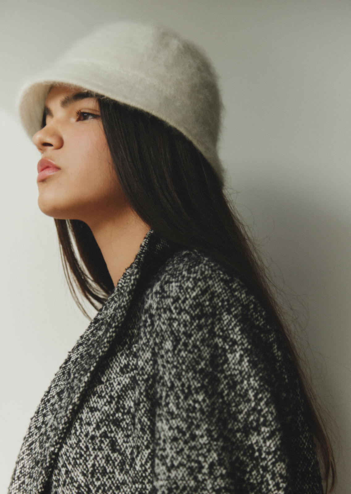 MORA  SIMON. Carmen Duran Model Agency.
