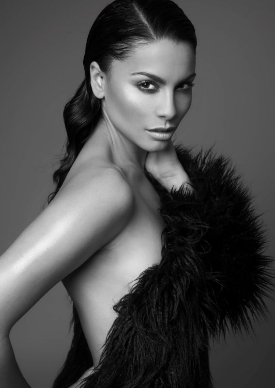 NAOMI CABRERA. Carmen Duran Model Agency.