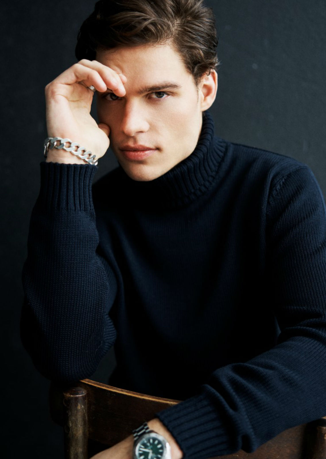 NICKLAS STRATEN . Carmen Duran Model Agency.
