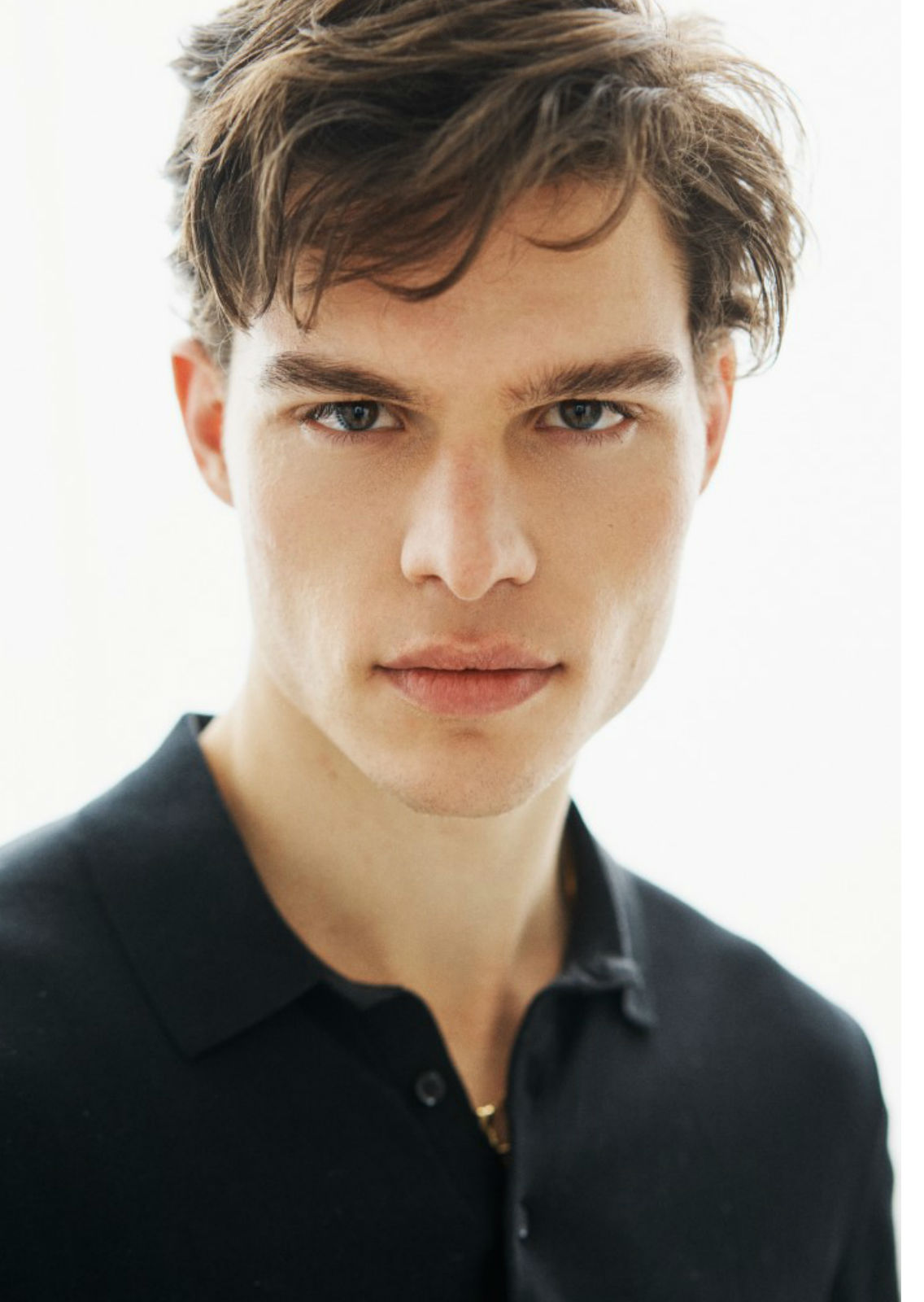 NICKLAS STRATEN . Carmen Duran Model Agency.