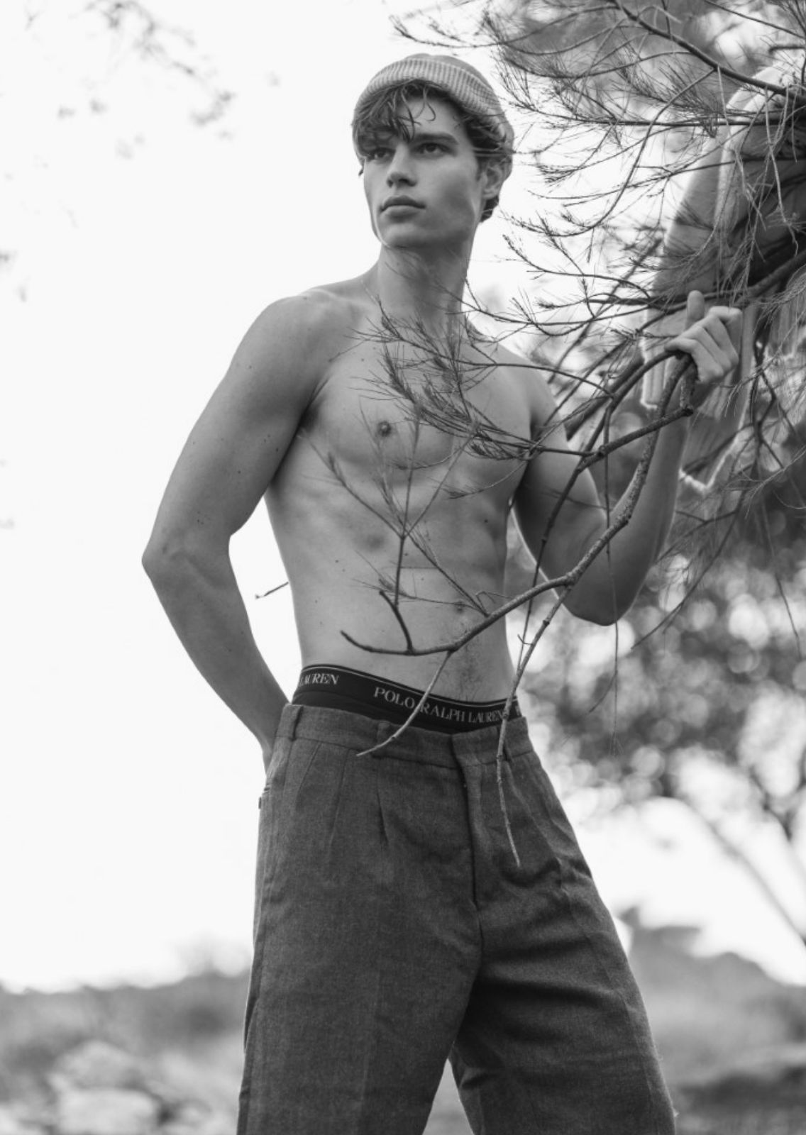 NICKLAS STRATEN . Carmen Duran Model Agency.