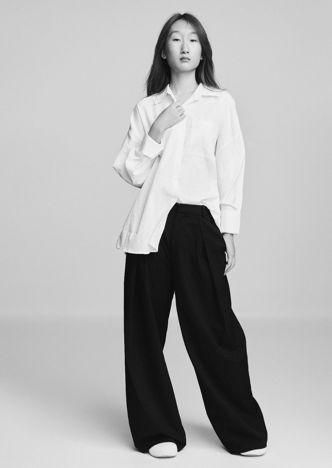 RUOXIAN GUO. Carmen Duran Model Agency.