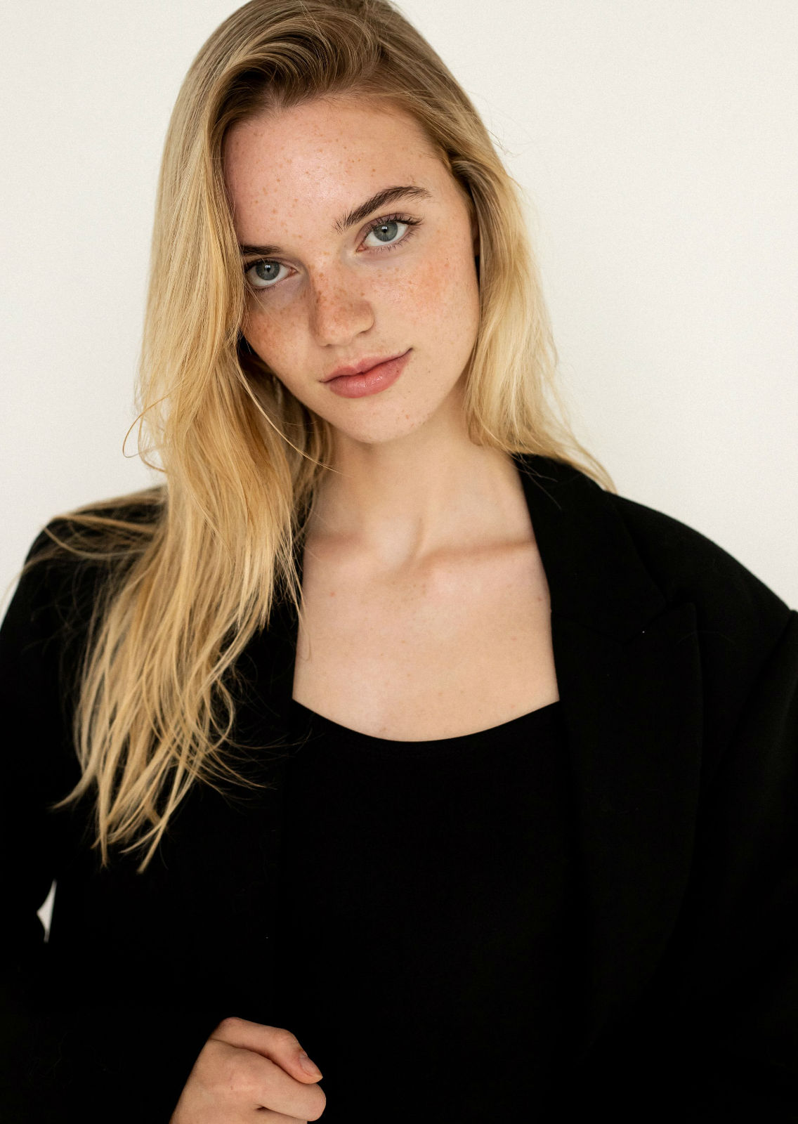 SANDRA S.. Carmen Duran Model Agency.