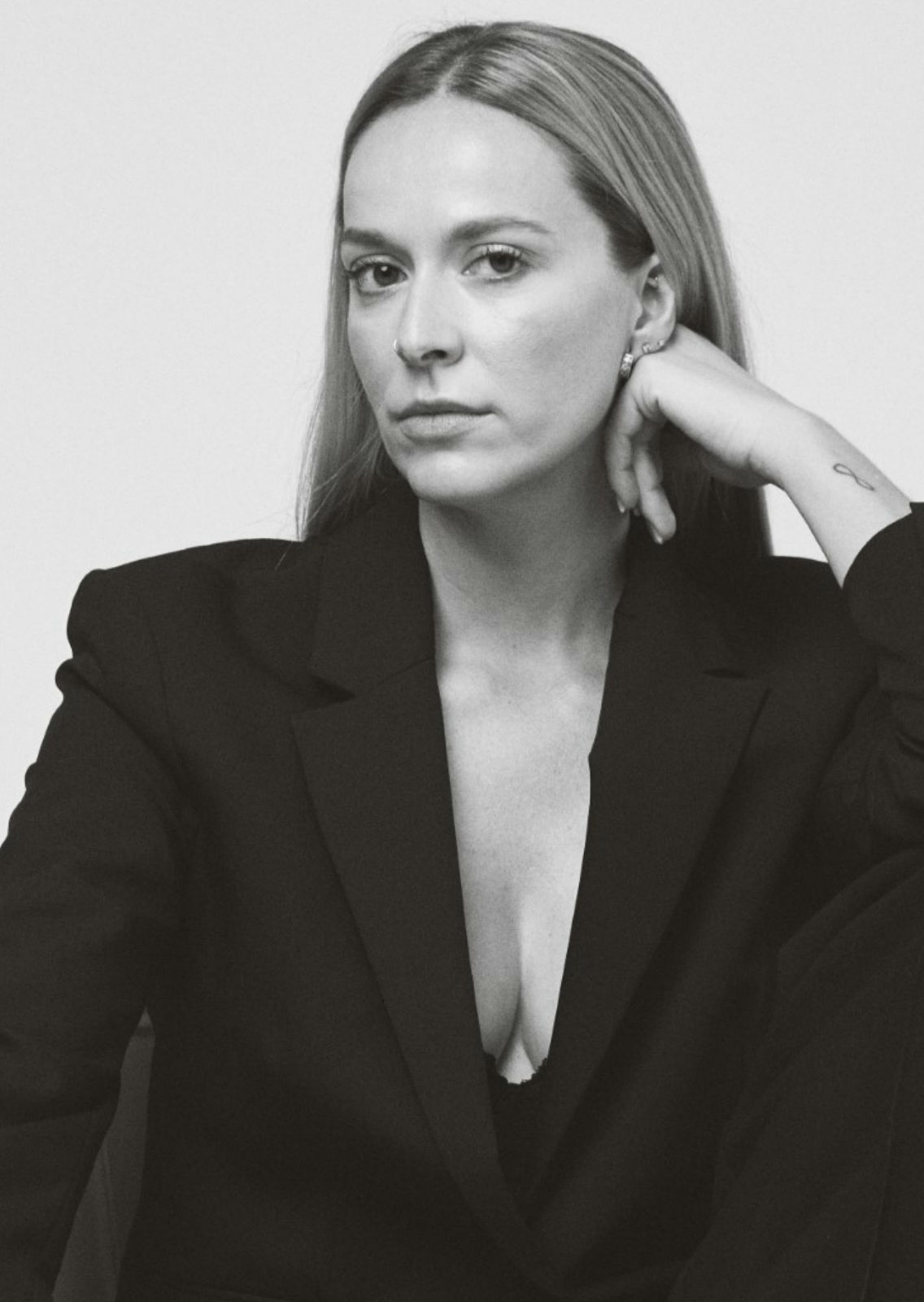 SARA MARTINEZ. Carmen Duran Model Agency.