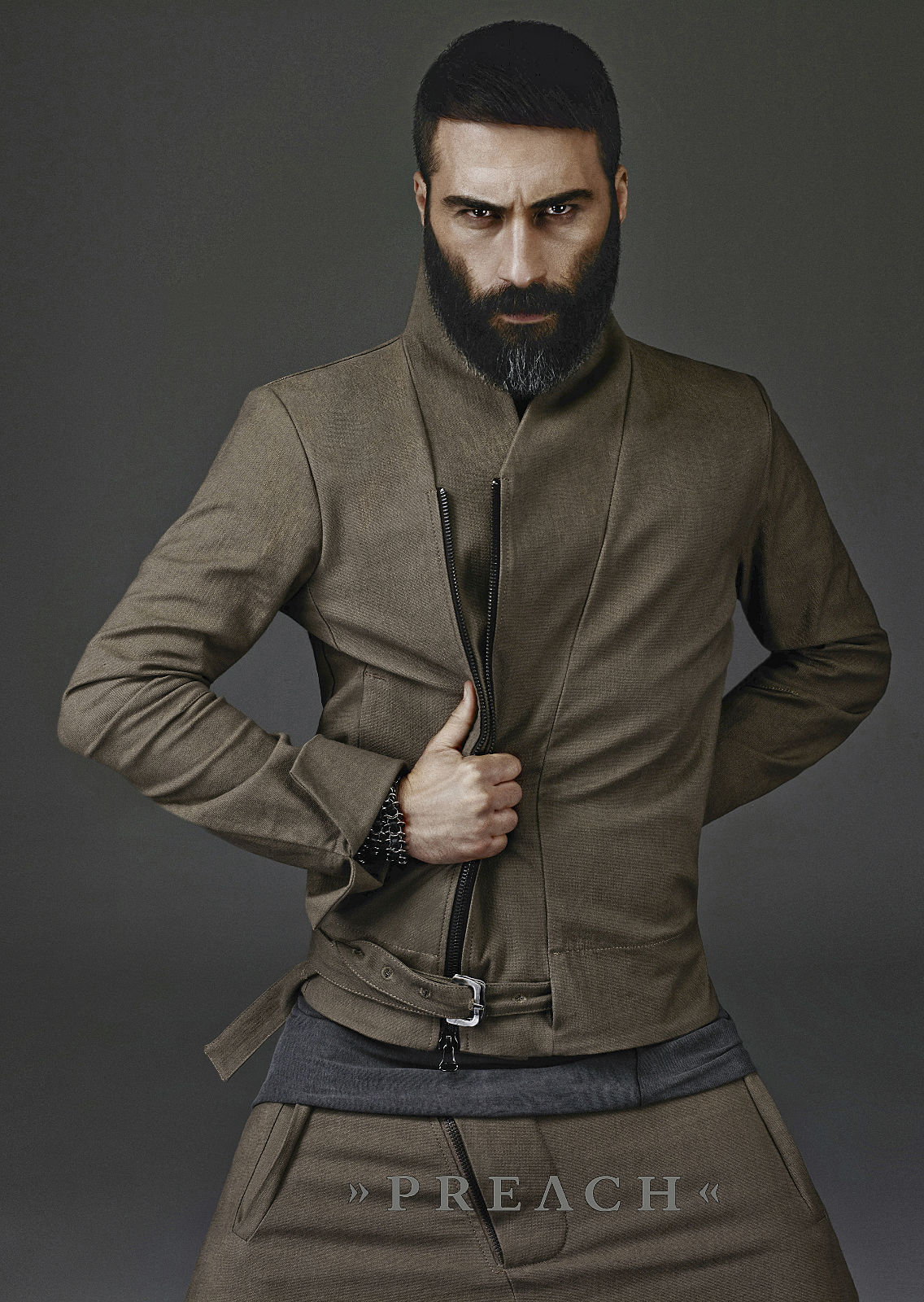 SASHA MARINI. Carmen Duran Model Agency.