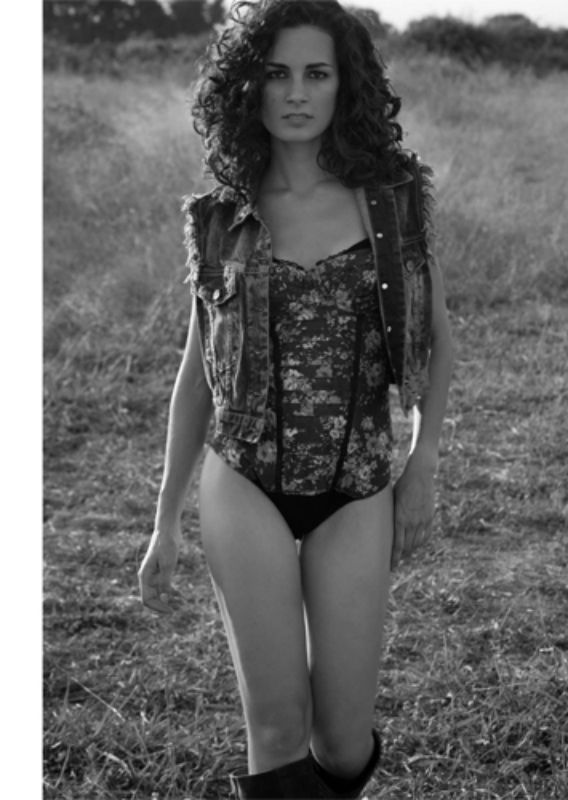 SILVIA CARRETERO. Carmen Duran Model Agency.