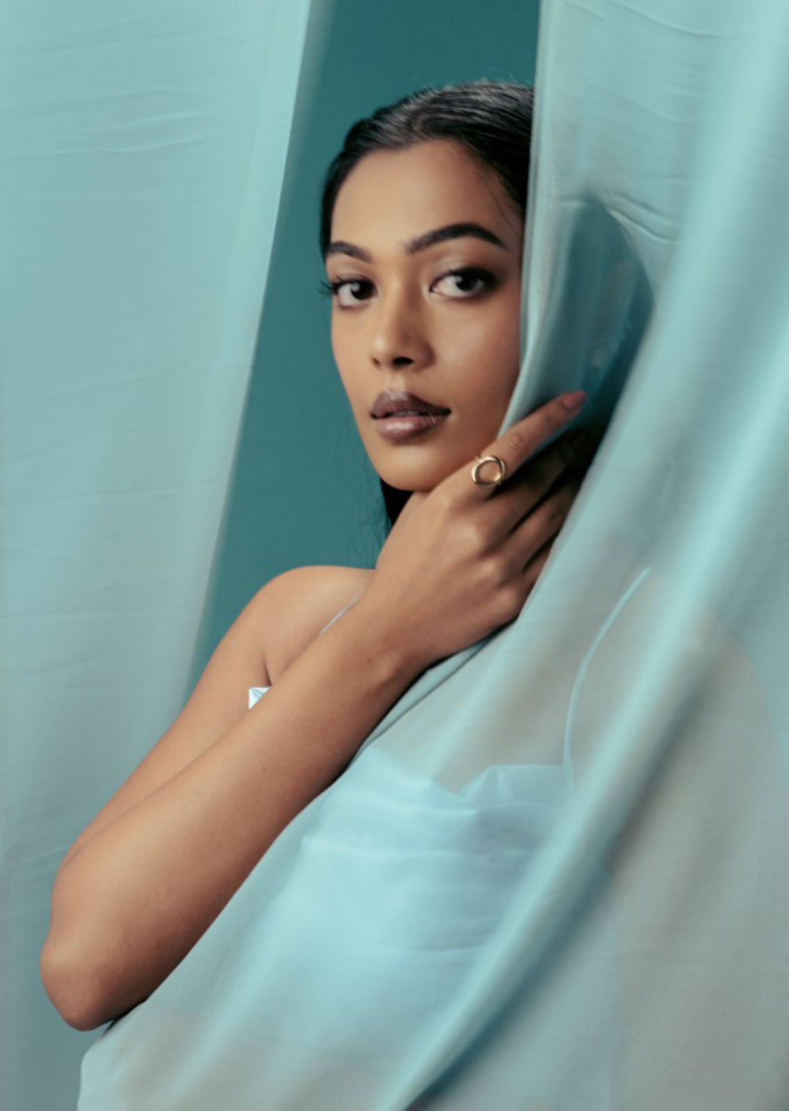 SINDHU. Carmen Duran Model Agency.