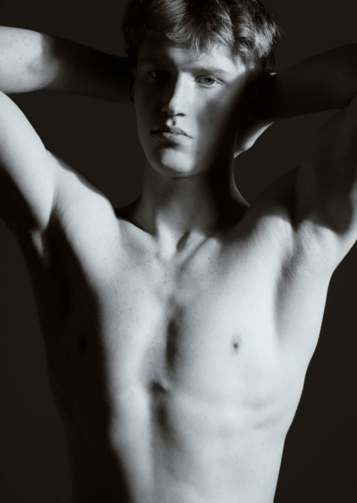 TADEAS KUSCHNER. Carmen Duran Model Agency.