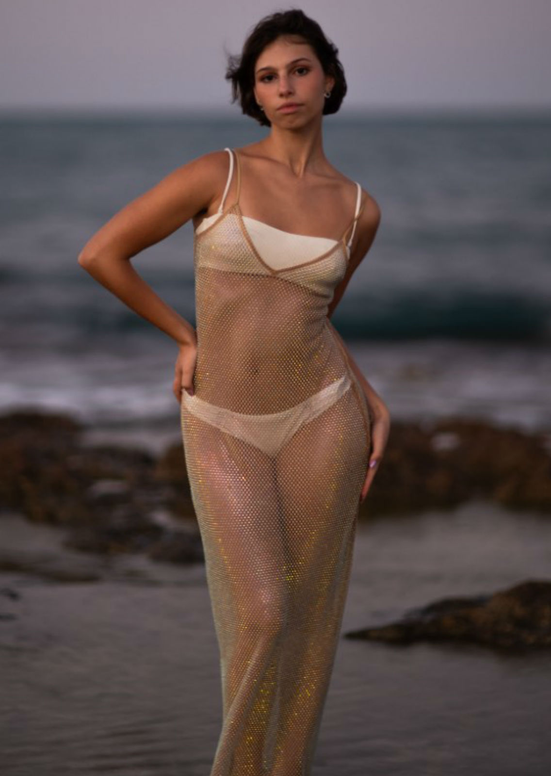 VICTORIA NAHAS. Carmen Duran Model Agency.
