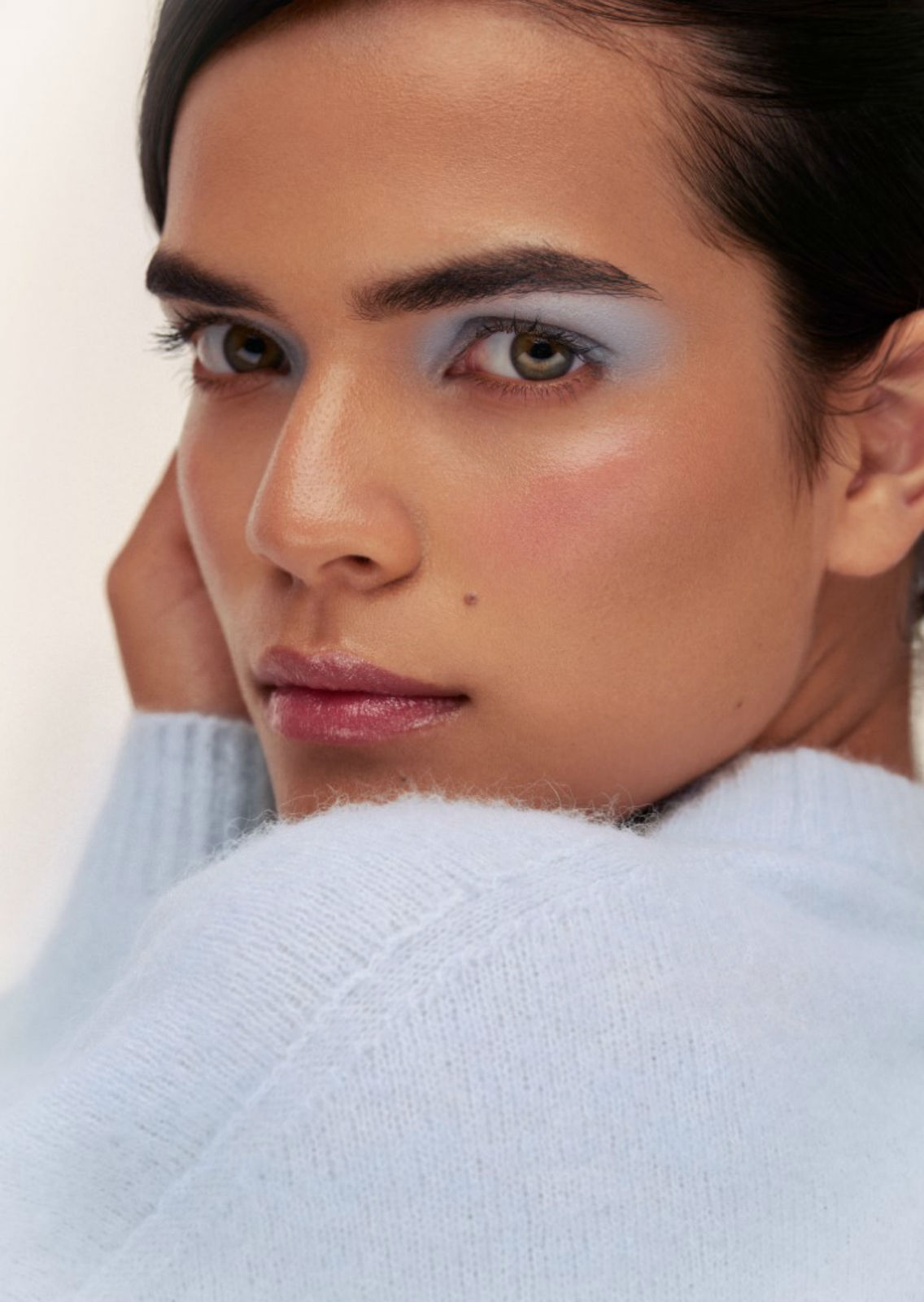 YLUZKA SANCHEZ. Carmen Duran Model Agency.
