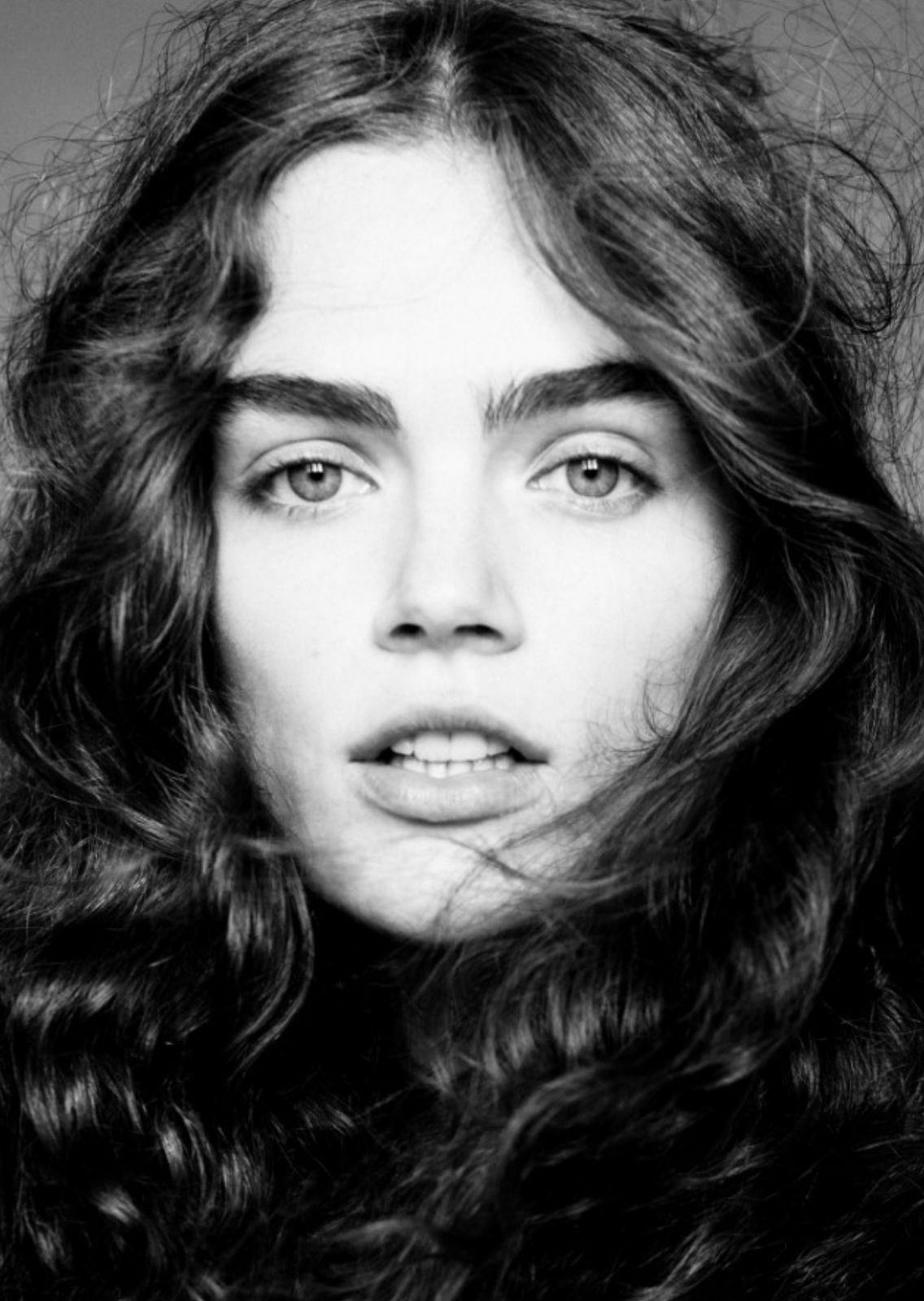 ZUZANNA HERTZ . Carmen Duran Model Agency.